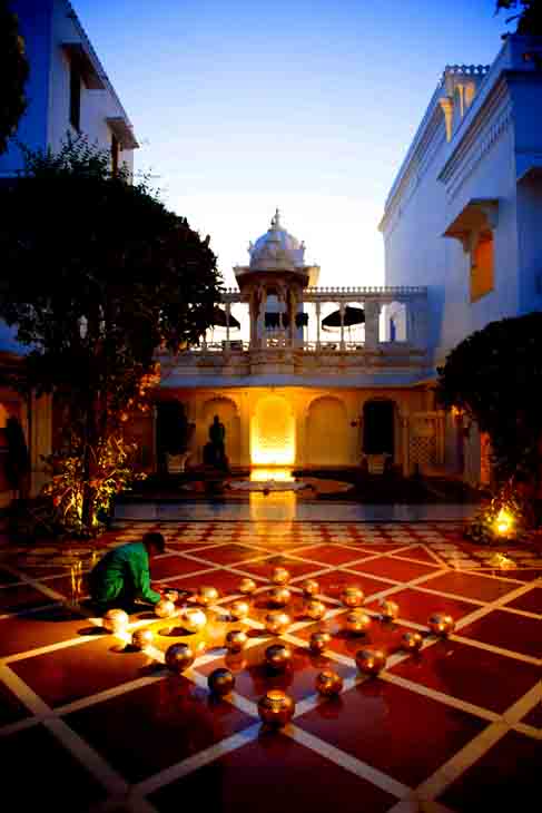 2013-03-17 - Udaipur - Taj Lake Palace Hotel - 10